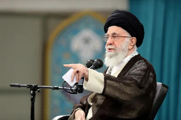 Iran: Khamenei roept moslimlanden op Israël te boycotten