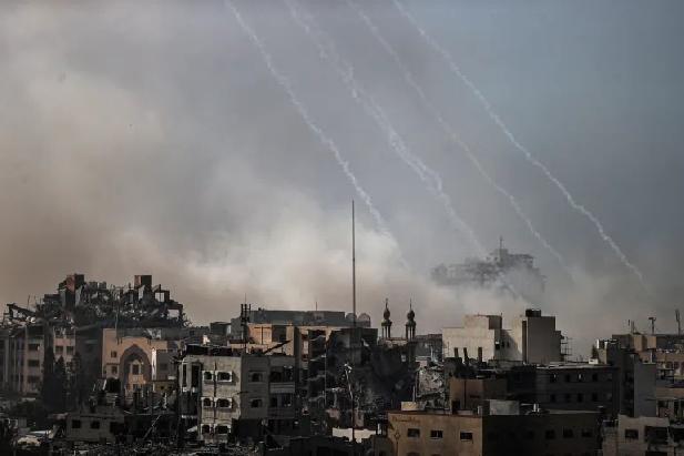 VS: Israël stemt in met dagelijkse pauzes Gaza-aanvallen